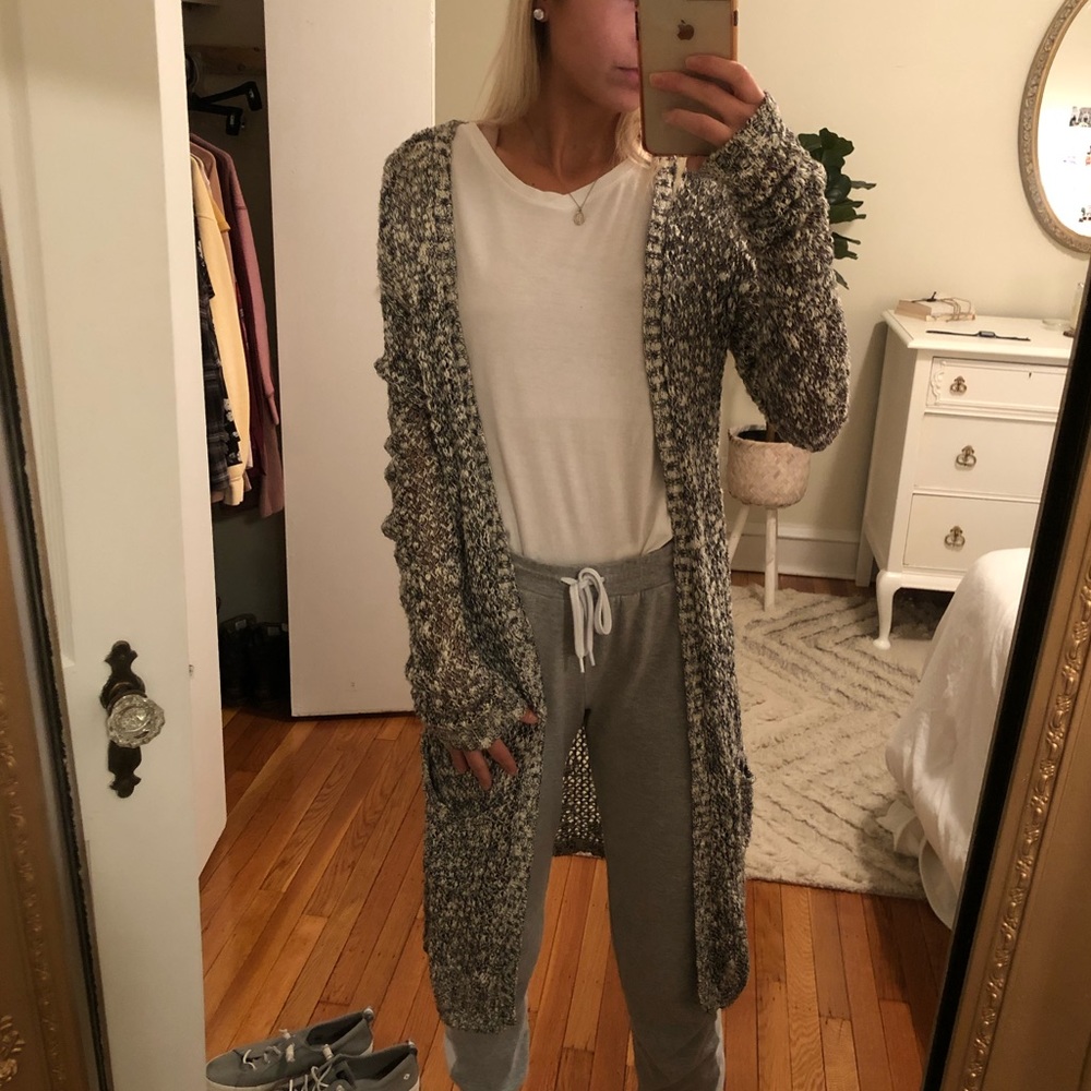 Cardigan - Picture 2 of 2